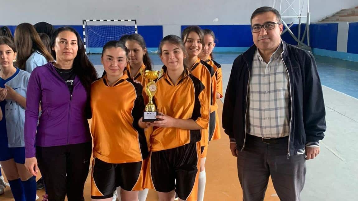 Futsal Takımımız Salihli 3.'sü oldu.